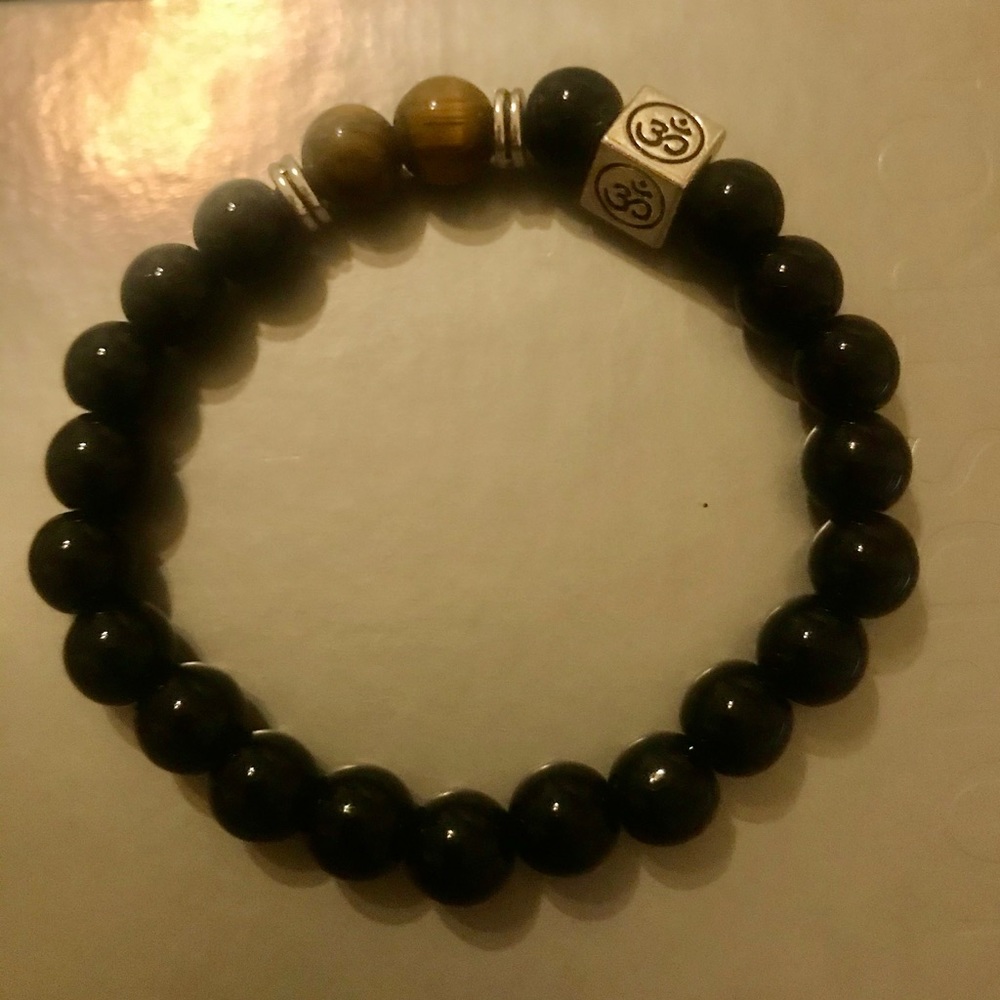 Tiger eye/onyx reiki bracelet